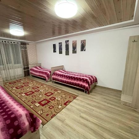 Butik - Otel Kantis Karakol Bagian luar foto